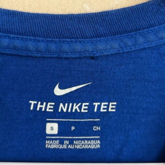 Nike Tee Long Sleeve Empower Disability Culture Small - Picture 3 of 9